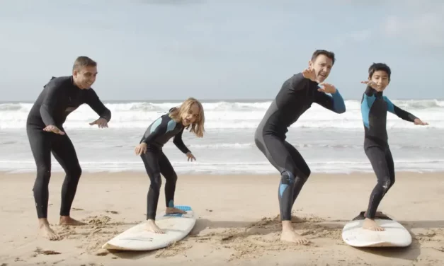 ¡Descubre los beneficios del surf para niños y jóvenes!