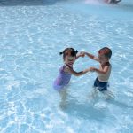 10 piscinas descubiertas en Madrid para familias y niñxs