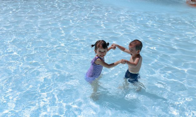 10 piscinas descubiertas en Madrid para familias y niñxs