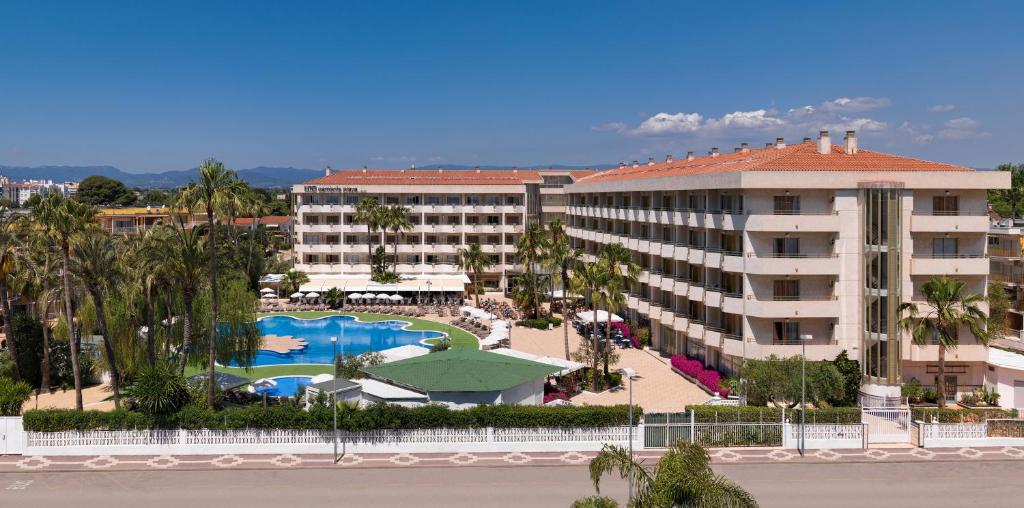 h10 cambrils playa hotel familiar - 50 hoteles family friendly en Cataluña para disfrutar con niñxs