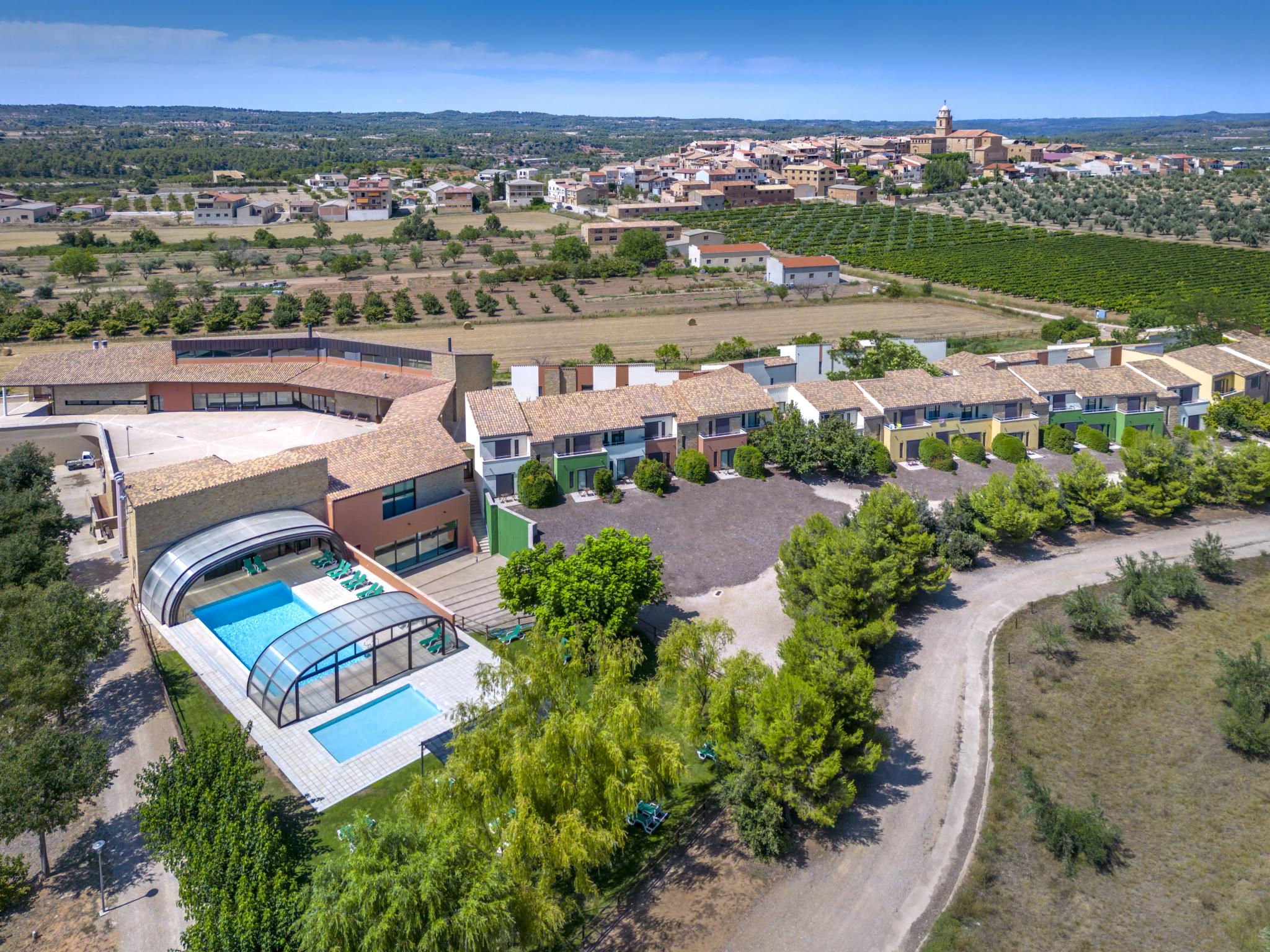 hotel vilar rural de arnes - 50 hoteles family friendly en Cataluña para disfrutar con niñxs