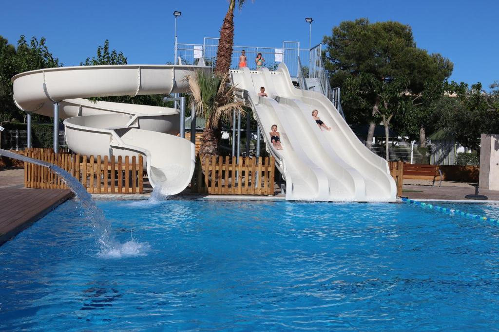 hoteles family friendly camping platja cambrils 1 - 50 hoteles family friendly en Cataluña para disfrutar con niñxs