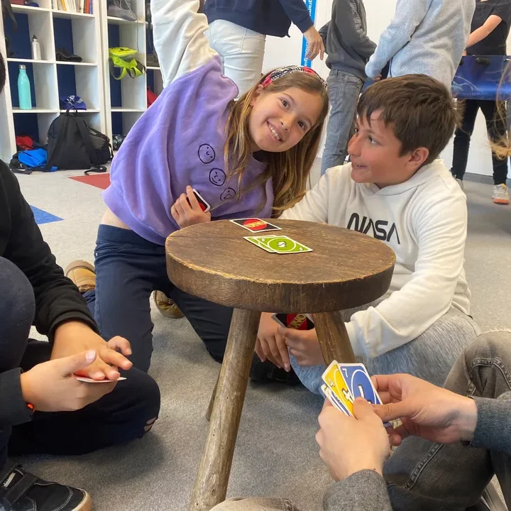 Logiscool. Tecnología para niños en la era digital. Clases de programación.