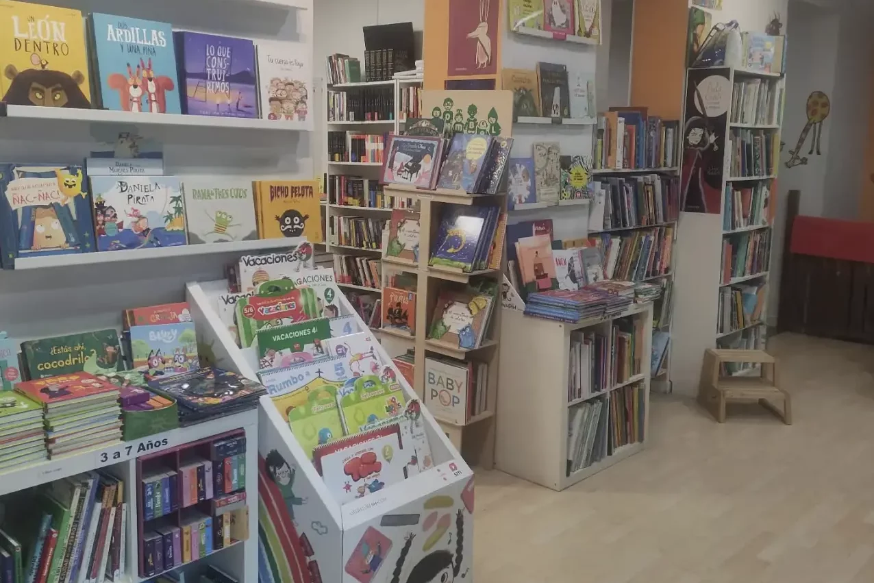 libreria de cuento madrid edited - Bibliotecas y librerías infantiles en Madrid ¡Disfruta con los peques!