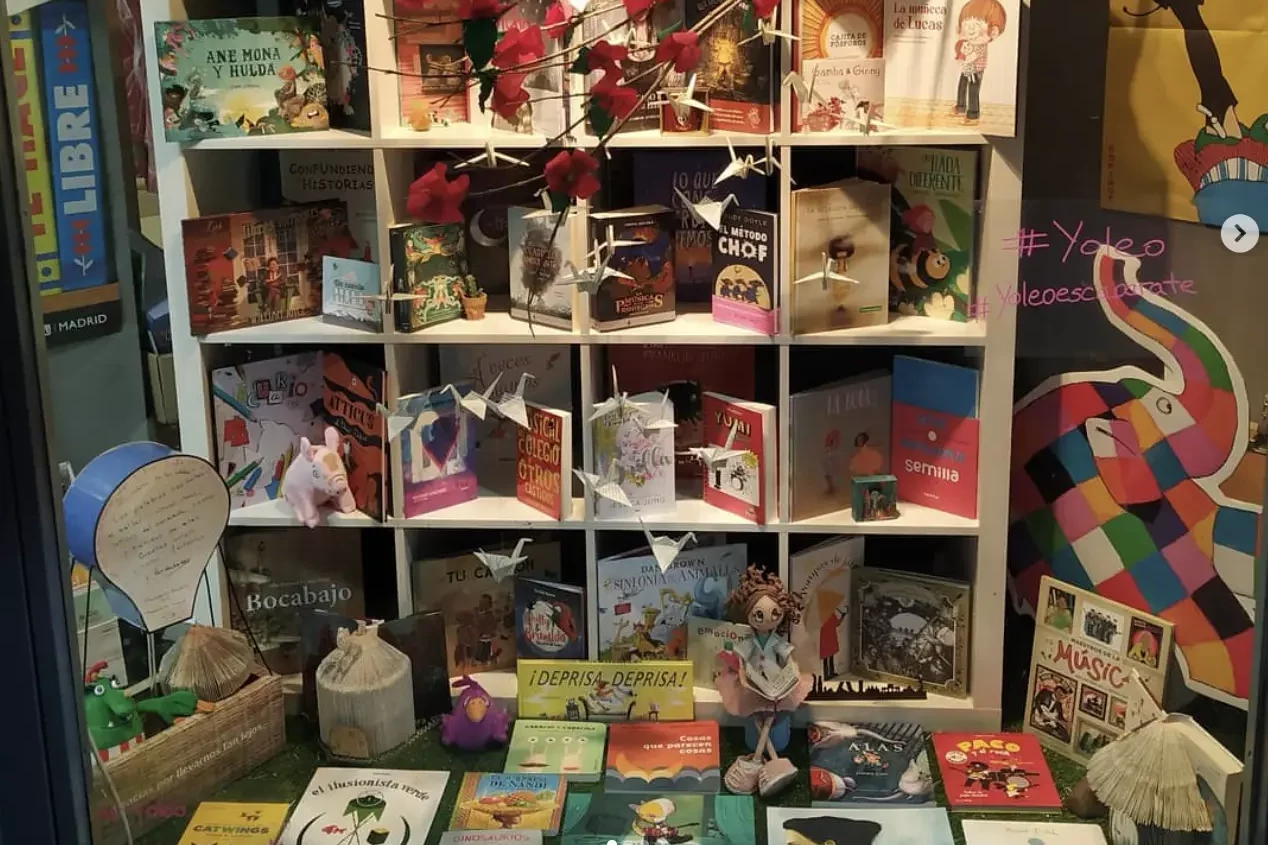 libreria muga edited - Bibliotecas y librerías infantiles en Madrid ¡Disfruta con los peques!